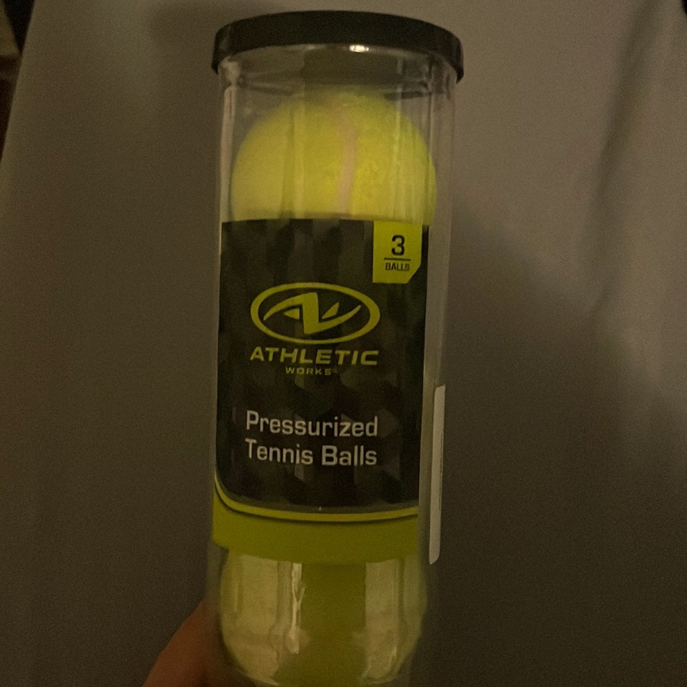 3 tennis balls